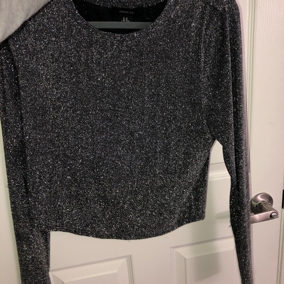 Forever 21 Glitter Chic Top (Sleeves) - Picture 3 of 3